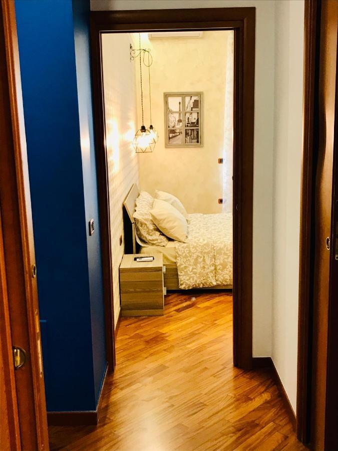 Salerno Historic Center Lovely Flat Bagian luar foto