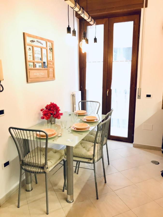 Salerno Historic Center Lovely Flat Bagian luar foto